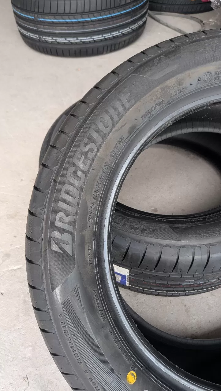 Vỏ lốp 215/55R16 Bridgestone, vỏ lốp ô tô Honda Civic 1.8E