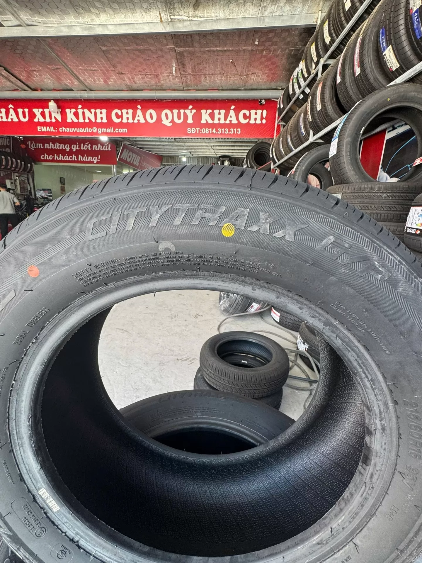 Vỏ lốp 215/60R16 Lanspider, vỏ lốp ô tô Lexus GS 300, vỏ lốp ô tô Mitsubishi Grandis 2.4, vỏ lốp ô tô Camry 2.4G, vỏ lốp ô tô Camry LE 2.4 Mỹ, vỏ lốp ô tô Camry 3.0, vỏ lốp ô tô Camry 2.0E