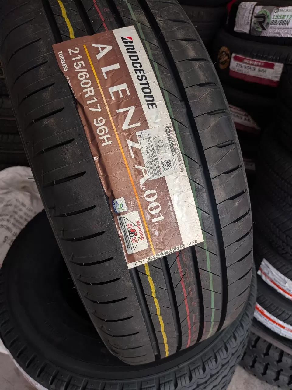 Vỏ lốp 215/60R17 Bridgestone AL001 Alenza, vỏ lốp Xe: Hyundai Creta 1.6, Kia Seltos Deluxe, Nissan Qashqai , Toyota Cross, Toyota Rush