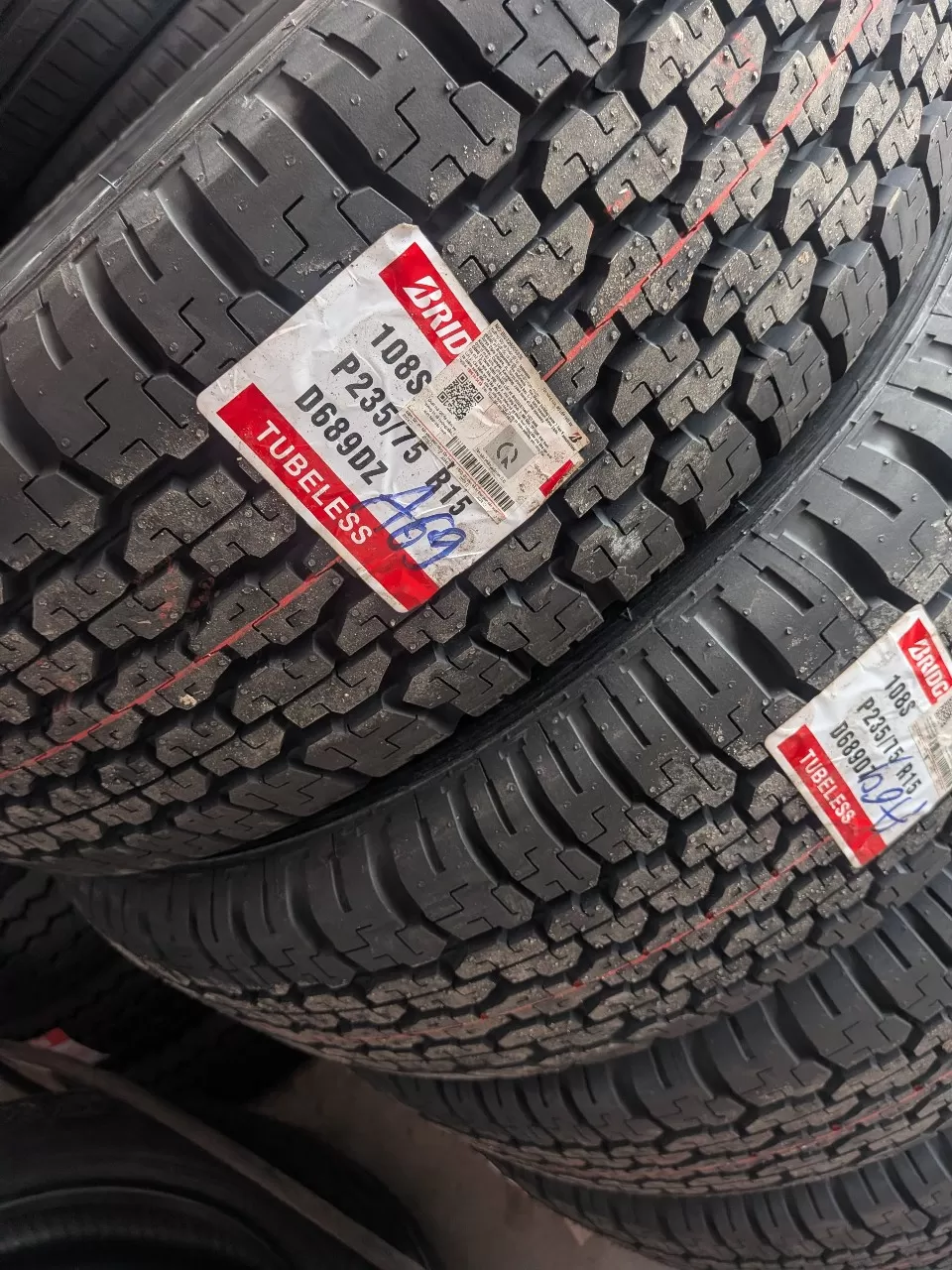 Vỏ lốp 235/75R15 Bridgestone, vỏ lốp Xe : Ford Ranger 4x4 XL
