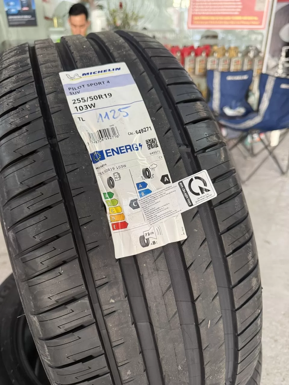 Vỏ lốp 255/50R19, Michelin 255/50R19 Pilot sport 4 SUV, vỏ lốp ô tô BMW X5 3.0, BMW X6 3.0, Ranger Rover Sport HSE 3.0L, Range Rover Sport Supercharged 3.0L, Mercedes GLE 400, Vinfast Lux SA2.0