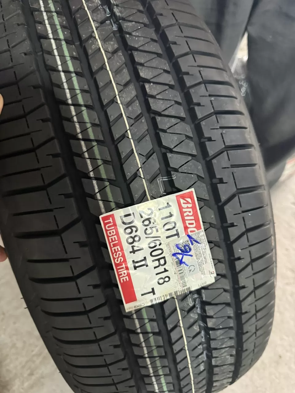 Vỏ lốp 265/60R18 Bridgestone, vỏ lốp Xe: Chevrolet Colorado, Chevrolet Trailblazer, Ford Ranger Wildtrack, Lexus GX460, Mitsubishi Pajero, Mitsubishi Triton 2.4, Toyota Fortuner 2.7V, Land Cruiser Prado