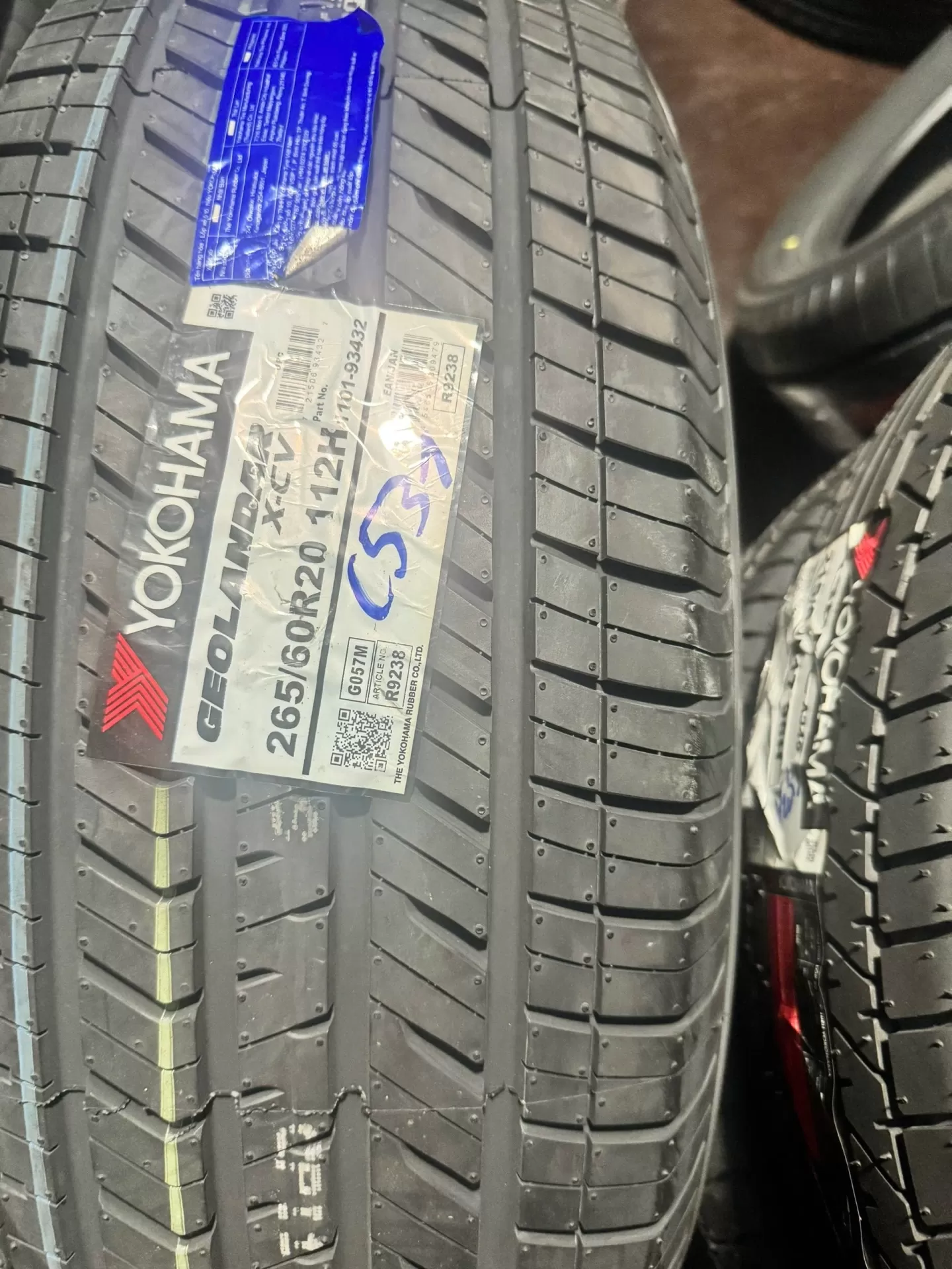 Vỏ lốp 265/60R20 Yokohama, Toyota Tundra, Toyota Sequoia, Toyota Land Cruiser, Toyota Prado