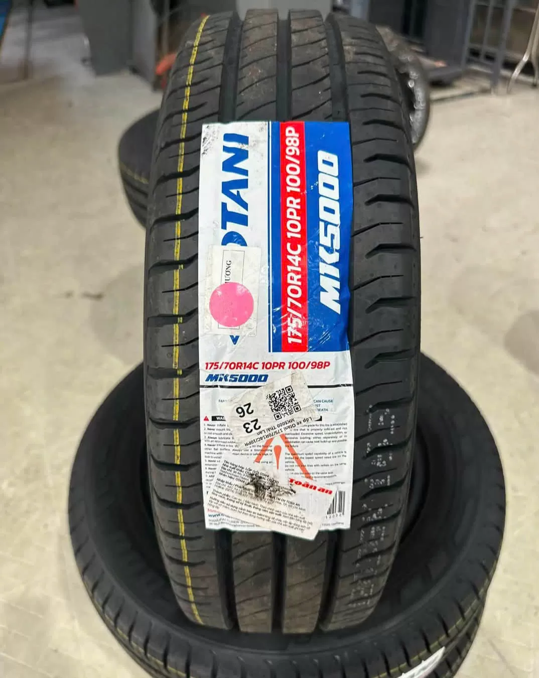 Vỏ lốp 175/70R14C Otani Thái Lan