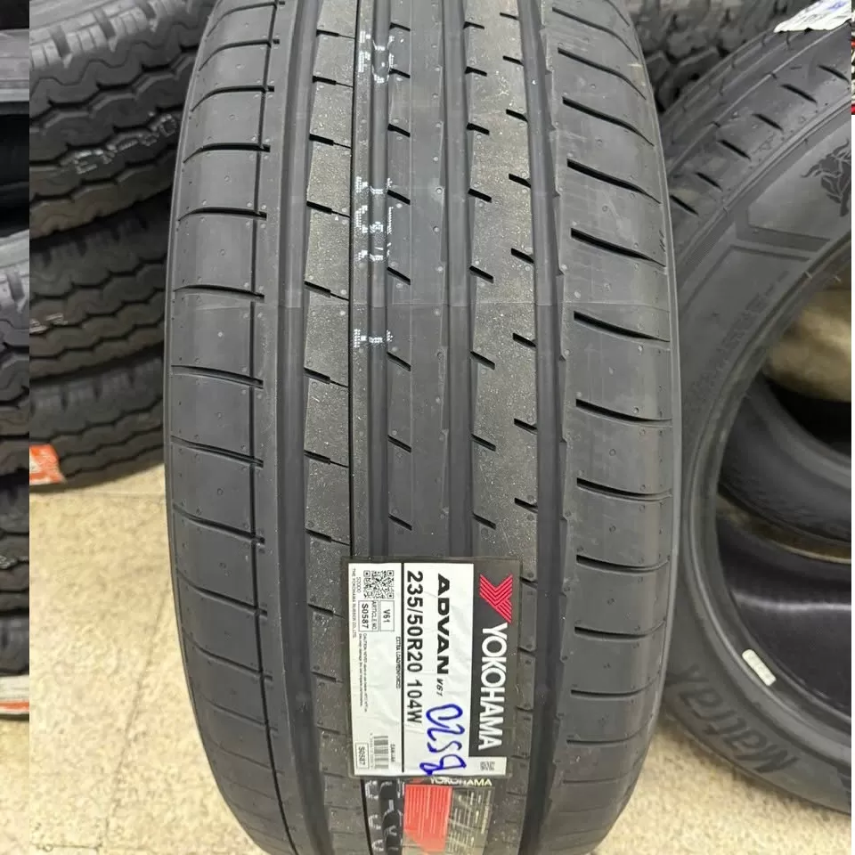 Vỏ lốp 235/50R20 Yokohama Nhật