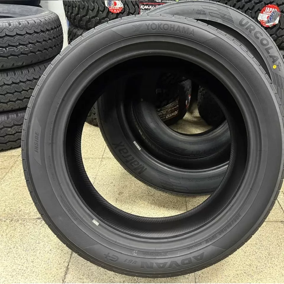 Vỏ lốp 235/50R20 Yokohama Nhật