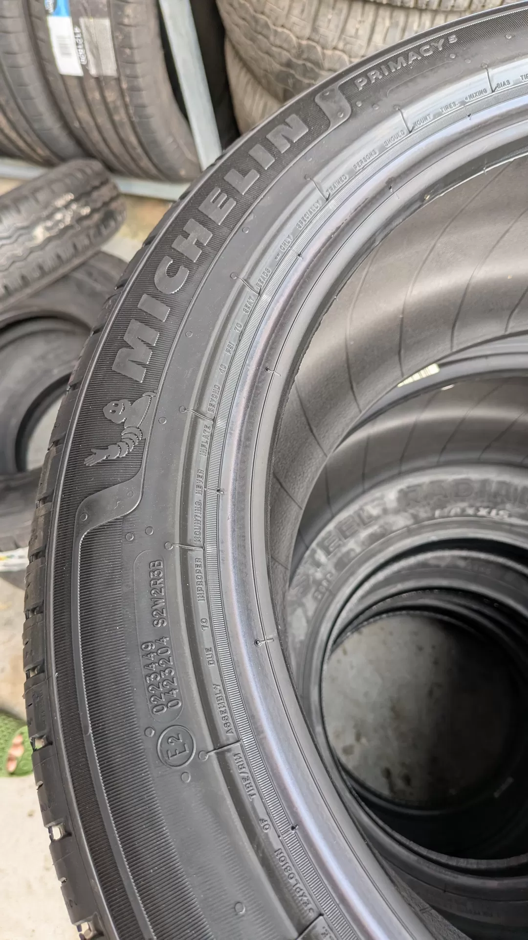 Vỏ lốp 245/45R17 Michelin Primacy 5, vỏ lốp ô tô Mercedes E 200, vỏ lốp ô tô Mercedes E250, vỏ lốp ô tô Mercedes E300, vỏ lốp ô tô Mercedes E400