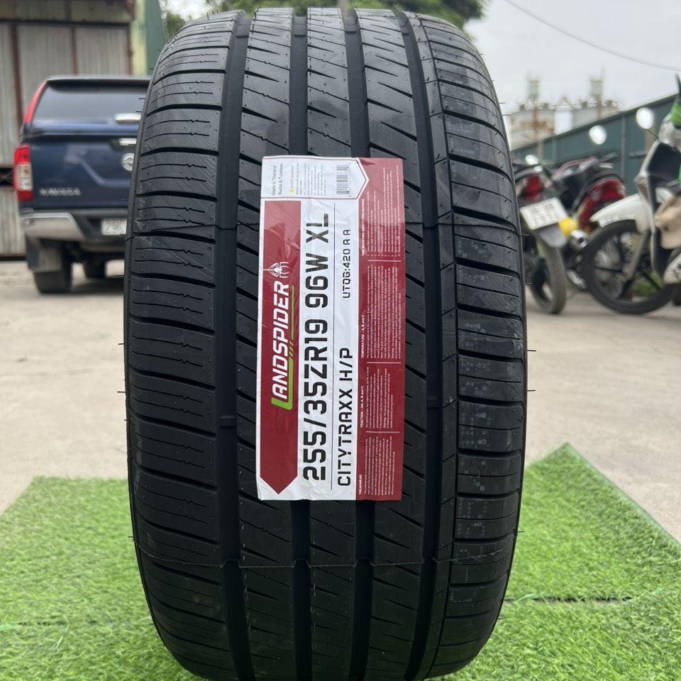 255/35R19 Landspider Citytraxx HP vỏ lốp Xe: Audi A5 2 cửa