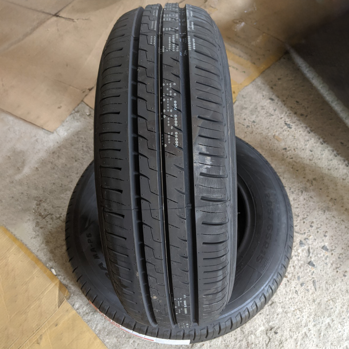 Vỏ lốp 185/65R15 Maxxis MAP5, vỏ lốp Xe: Nissan Sunny, Nissan Tiida 1.6 MT, Nissan Grand Livina, Kia Rio sedan, Hyundai Accent, Hyundai Avante, Suzuki Ertiga, Toyota Avanza