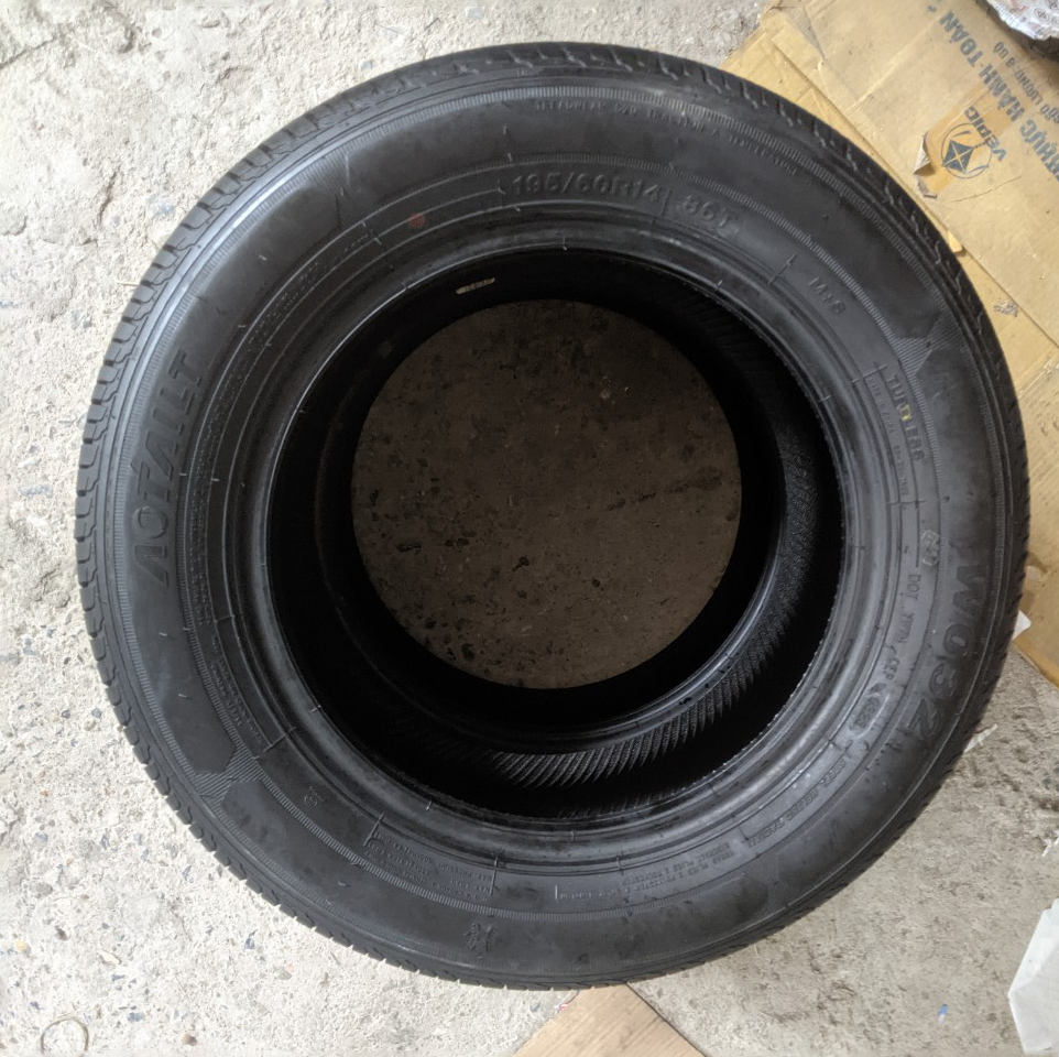195/60R14 LANDSAIL 