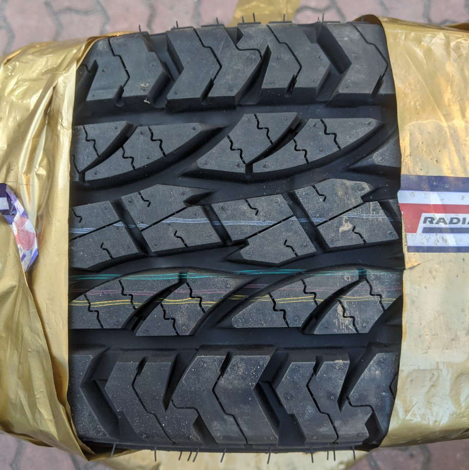 265/70R15 GTRADIAL  A/T 112T vỏ lốp Xe: Hyundai Galooper, Ford Ranger 4x4 XLT, Everest 2.5 XLT diesel MT5