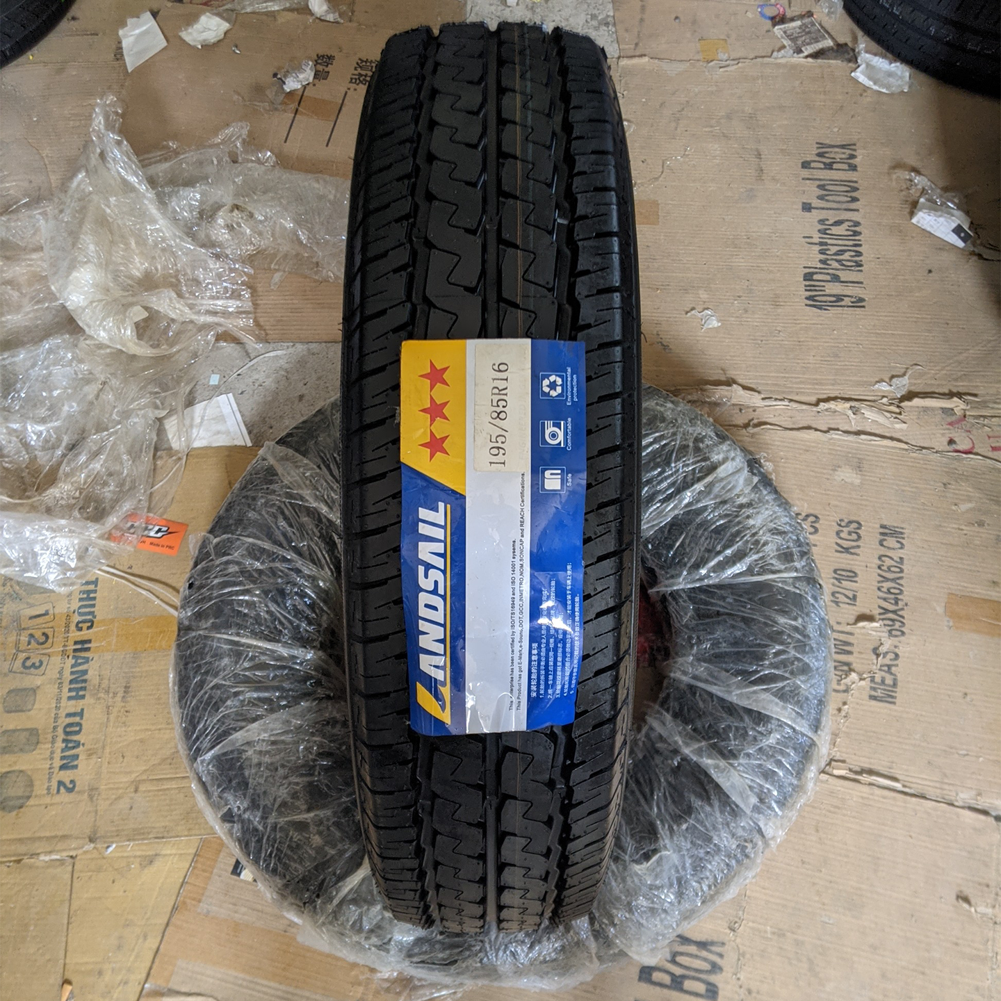195/85R16 LANDSAIL