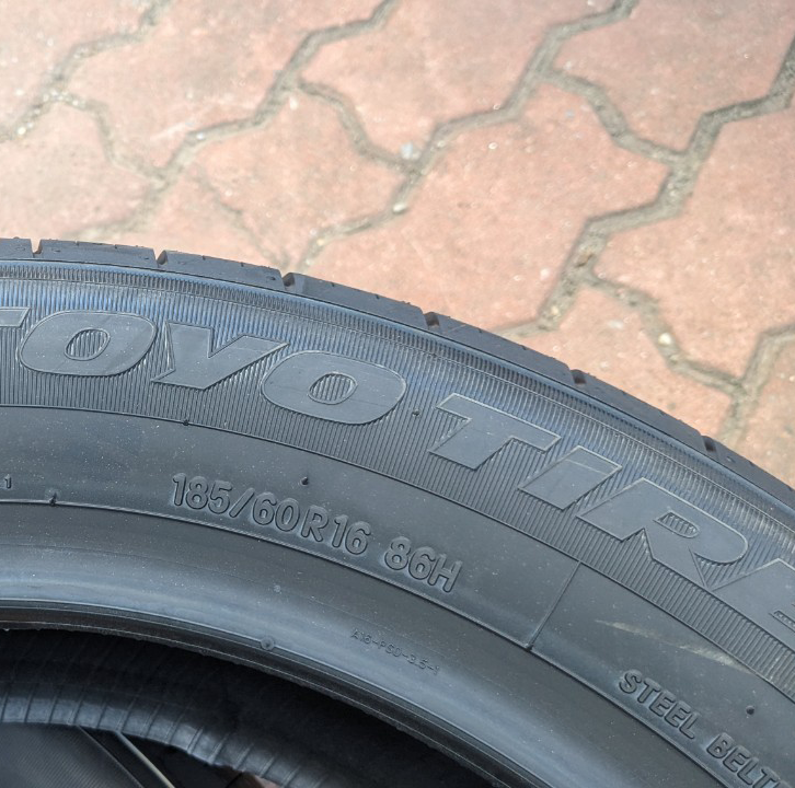 Vỏ lốp 185/60R16 Toyo, vỏ lốp xe Mazda 2 1.5L