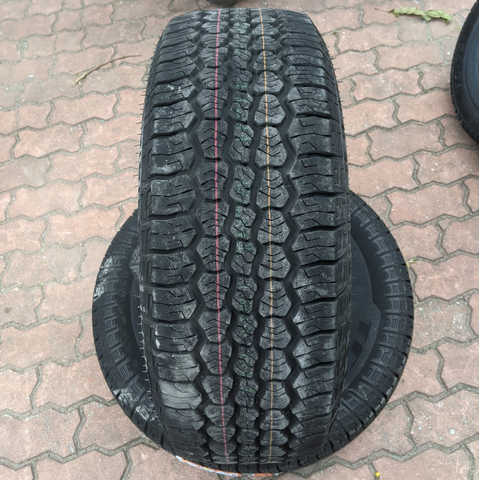265/70R15 TRACMAX 112H 6Pr vỏ lốp XE: Hyundai Galooper, Ford Ranger 4x4 XLT, Everest 2.5 XLT diesel MT5