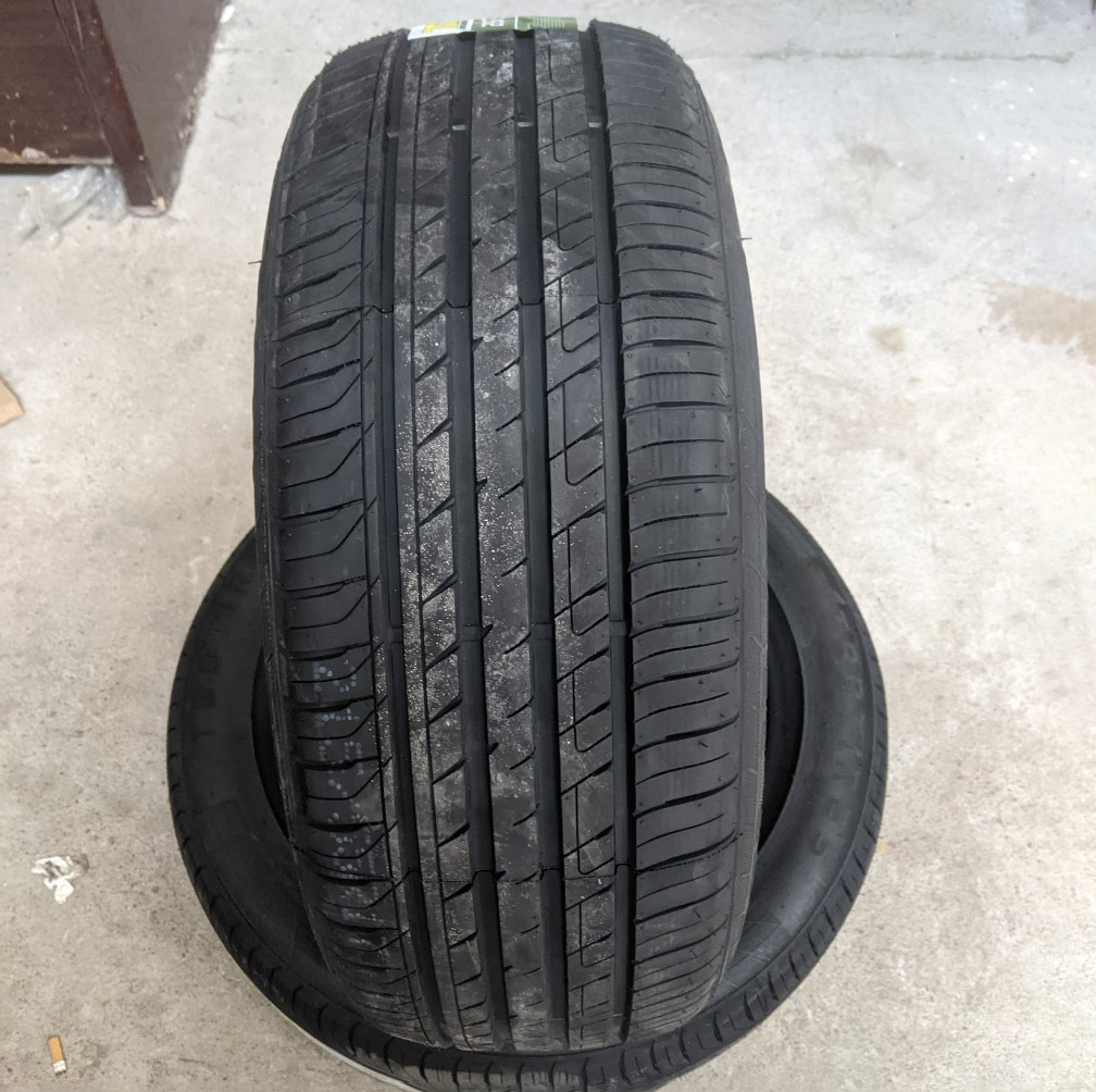 Vỏ lốp 215/55R17 TBB, Vỏ lốp ô tô Honda HRV, vỏ lốp ô tô Honda Honda Odyssey, vỏ lốp ô tô Honda Hyundai Kona, vỏ lốp ô tô Honda Kia Optima, Lexus ES350, vỏ lốp Nissan Teana, SUZUKI VITARA, Toyota Camry