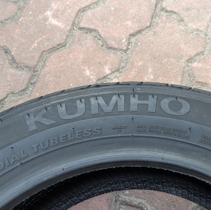 Vỏ lốp 165/60R14 75H KH27 KUMHO VIỆT NAM, NOVA-FORCE GP 84T, vỏ lốp xe Nissan Sunny XL, vỏ lốp xe Kia Soluto 1.4, vỏ lốp xe Hyundai Verna, vỏ lốp xe Volkswagen Polo