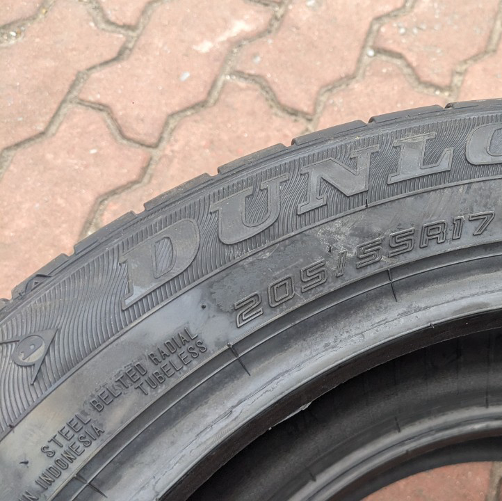 Vỏ lốp 205/55R17 Dunlop EC300, vỏ lốp theo xe Xpander Cross 2020