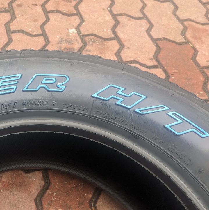 275/65R17 Bridgestone Dueler D840