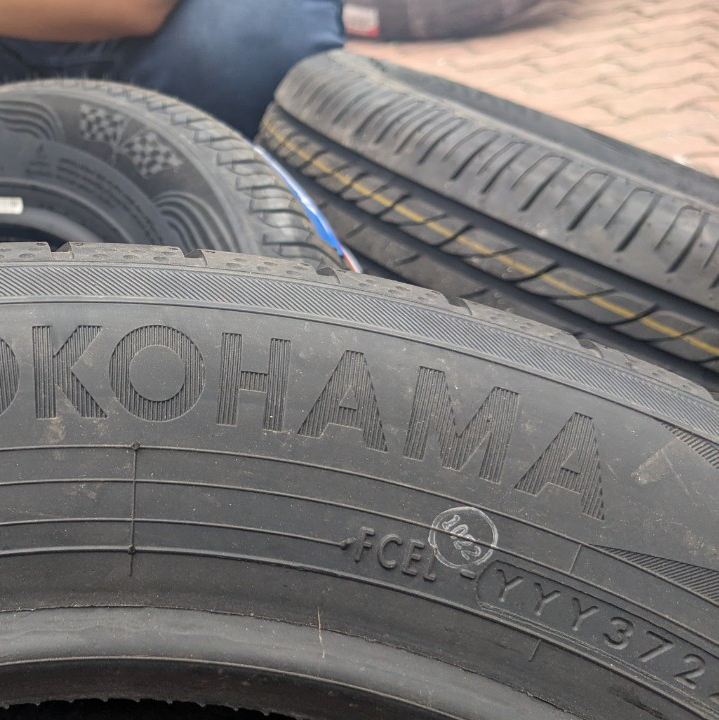 185/60R16 Yokohama vỏ lốp xe Mazda 2 1.5L