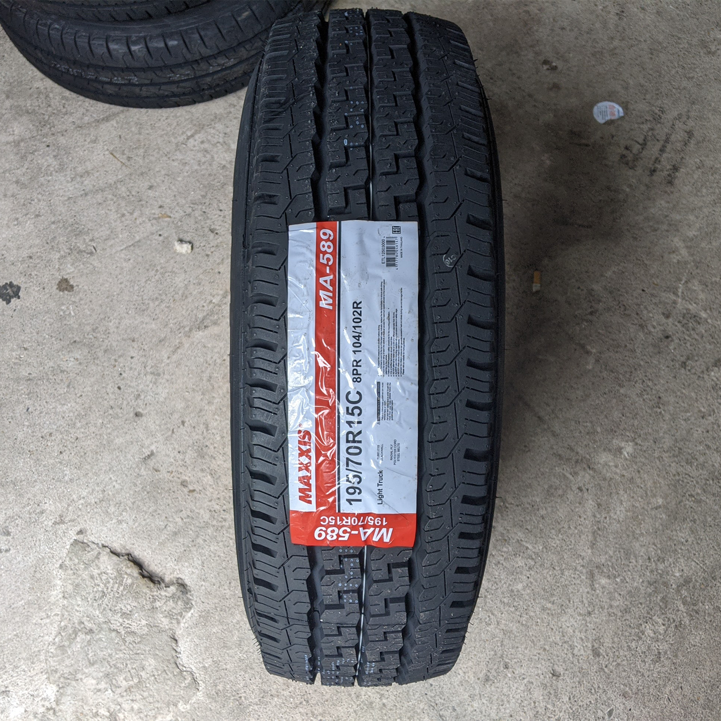 Vỏ lốp 195/70R15C Maxxis MA589 8PR vỏ lốp Xe: Toyota Hiace, Hyundai 1 tấn