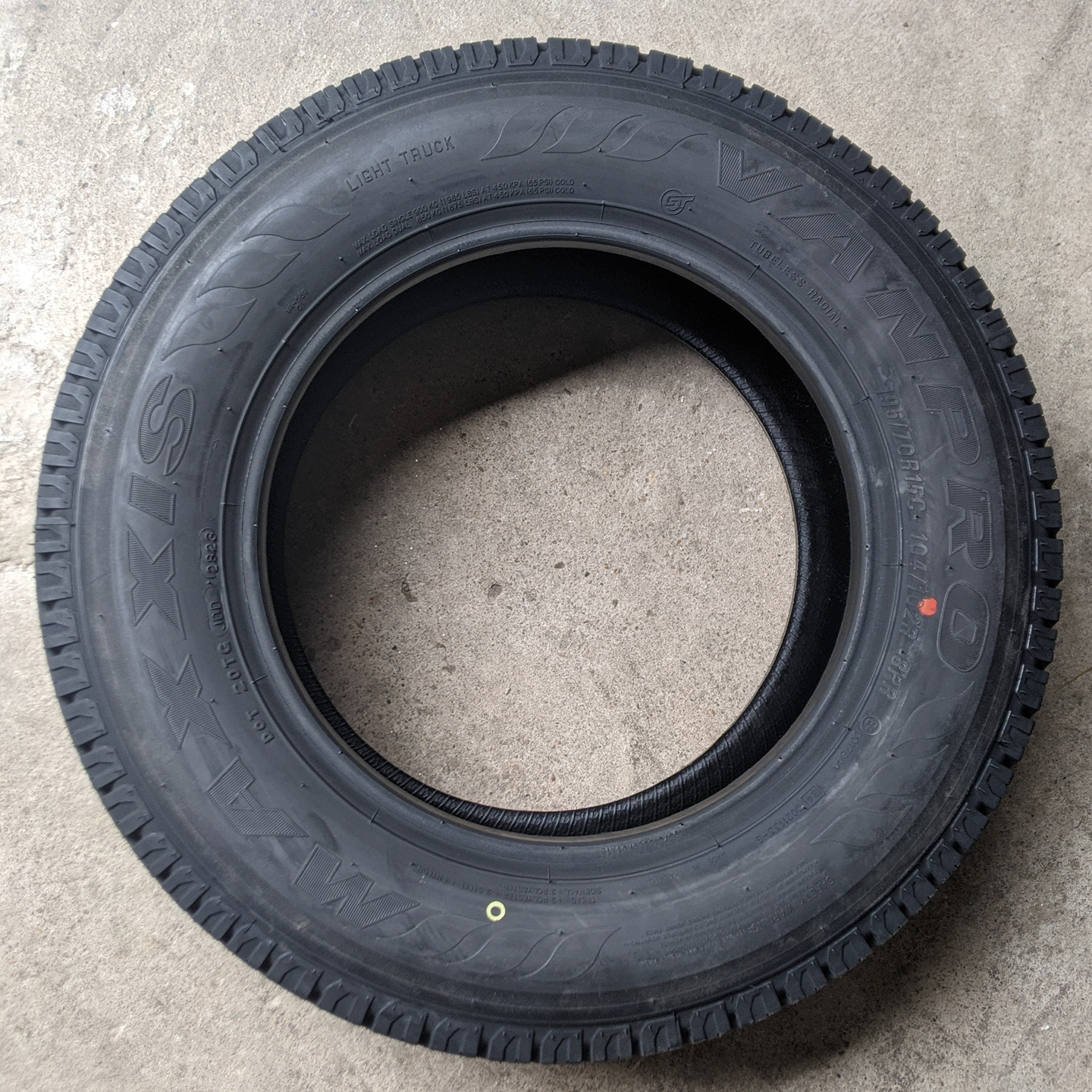 Vỏ lốp 195/70R15C Maxxis MA589 8PR vỏ lốp Xe: Toyota Hiace, Hyundai 1 tấn