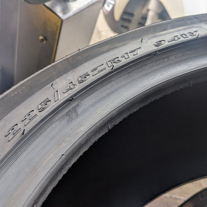 225/45R17 Nexen vỏ lốp Xe: KIA Cerato, Kia Rondo, Lexus IS250, Mercedes C180, Mercedes C200K, Mercedes C230 C250 C280 C300, Volkswagen Scirocco