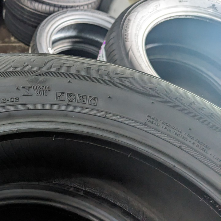 185/60R16 Nexen vỏ lốp Xe: Mazda 2 1.5L