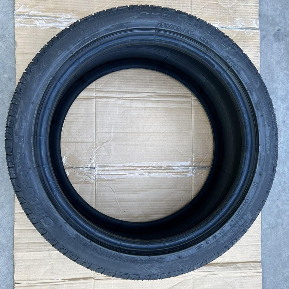 255/40R18 Pirelli Cinturato Runflat 95V vỏ lốp Xe: BMW 330i, Mercedes E63 AMG