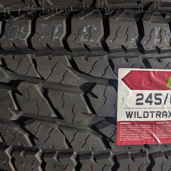 245/65R17 Landspider Wildtraxx AT vỏ lốp Xe: Mitsubishi Pajero Sport, Mitsubishi Triton, Toyota Highlander