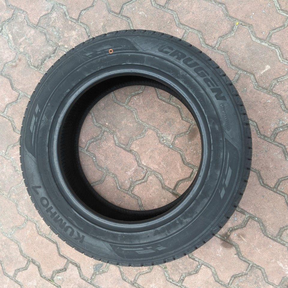 Vỏ lốp 225/60R17 99V KL33 KUMHO VIỆT NAM, vỏ lốp ô tô BMW X3, vỏ lốp ô tô Hyundai Tucson 2.0L, vỏ lốp ô tô Lexus LM300h 2.5L hybrid, vỏ lốp ô tô Subaru Forester, vỏ lốp ô tô Subaru Outback 2.5i, vỏ lốp ô tô Toyota Sienna