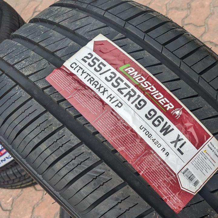 255/35R19 Landspider Citytraxx HP vỏ lốp Xe: Audi A5 2 cửa