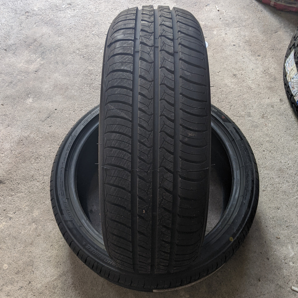 Vỏ lốp 195/65R15 TBB, vỏ lốp xe Kia Soul 1.6, Toyota Corolla, Focus 1.8 AT, Honda Civic, Hyundai Elantra, Hyundai Avante 1.6MT, Mazda 3, Mazda 626 dòng Sedan, Mercedes C180, Suzuki APV, Mercedes C200K