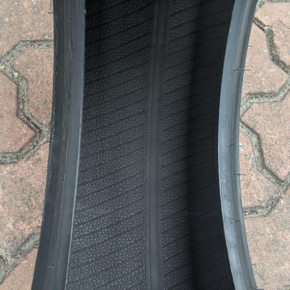 Vỏ lốp 195/55R15 TBB, vỏ lốp xe Lacetti max 1.8, vỏ lốp xe Ford Laser Ghia 1.8AT , vỏ lốp xe Mazda Premacy