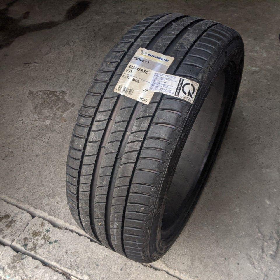 225/45R18 Michelin Primacy 3 ZP Runflat 95Y vỏ lốp Xe: BMW 330i 2017, Hyundai Genesis coupe 2.0AT, Kia Optima 2.0, Mercedes C250 2.0