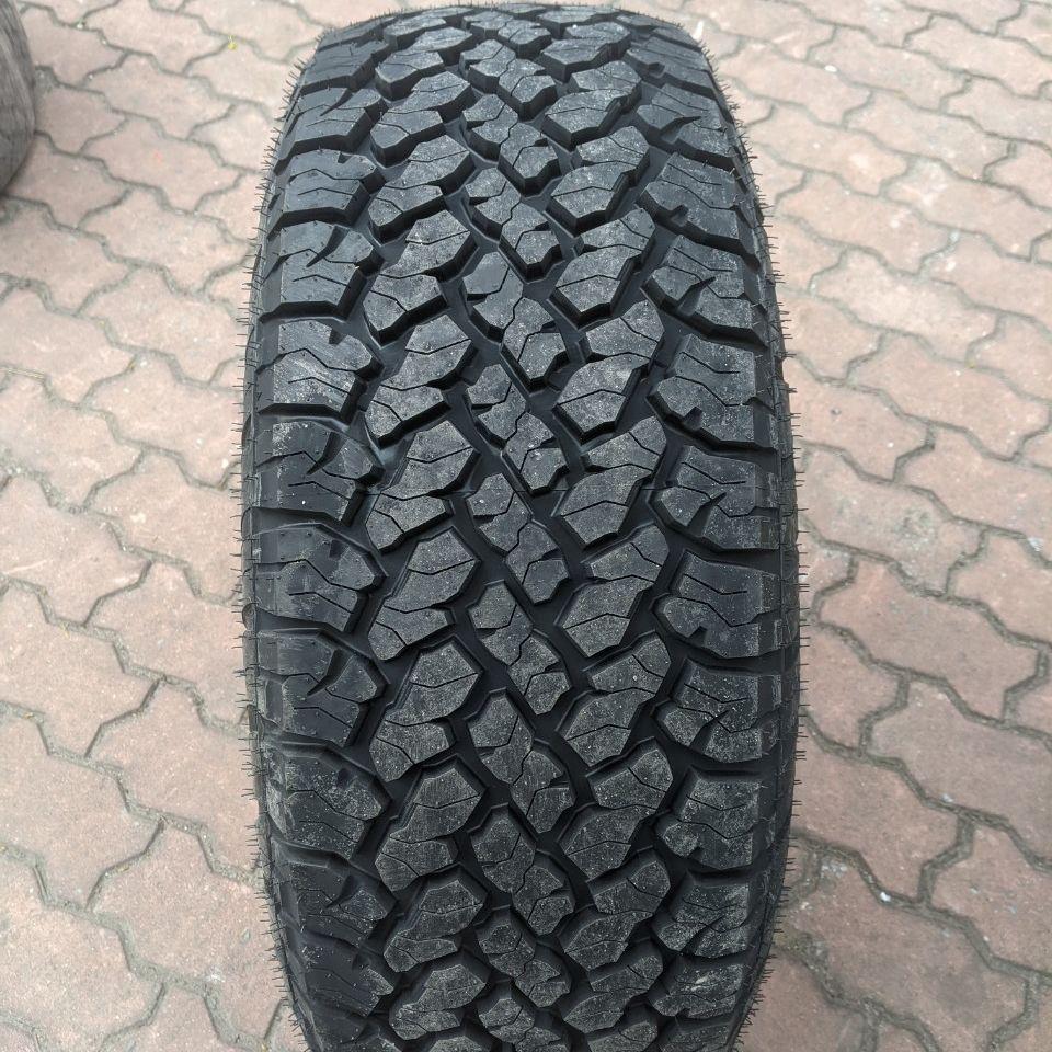 265/65R17 TBB AT vỏ lốp Xe: Everest Ambiente, Lexus GX470, Luxus LX470, Mazda BT50, Mitsubishi Pajero, Toyota Fortuner, Toyota Hilux, Land Cruiser