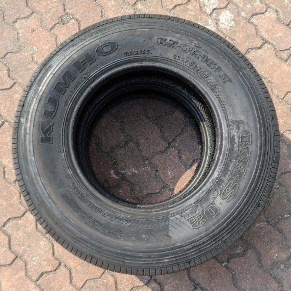 6.50R16 LT Kumho KRS02 12Pr gai dọc, 6.50-16 vỏ lốp Xe: tải nhẹ