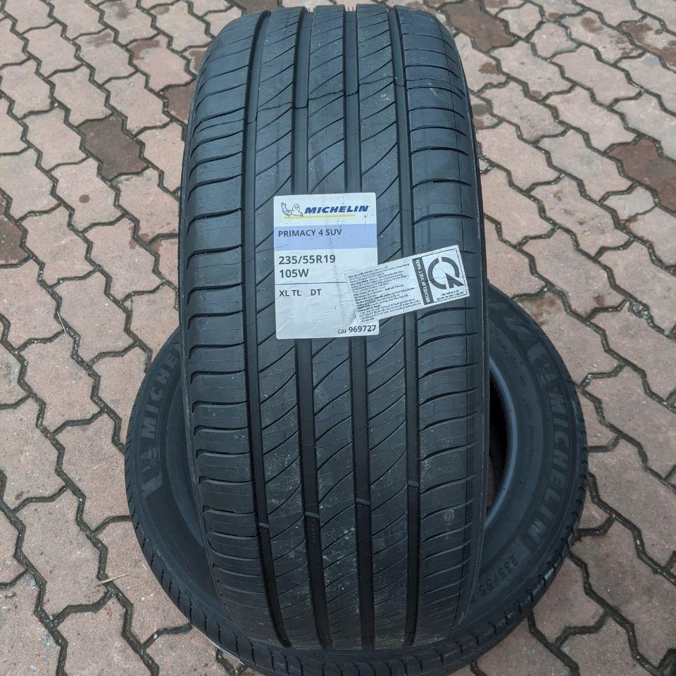 235/55R19 Michelin Primacy 4 SUV 105W vỏ lốp Xe: Audi Q5, Hyundai Santafe, Kia Carnival, Land Rover Discovery, Rover Evoque, Lexus RX350, Lexus RX450, Mercedes GLC200 GLC250 GLC300