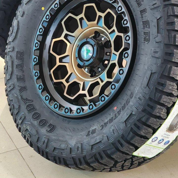 285/70R17 Goodyear Wrangler Duratrac RT 10PR