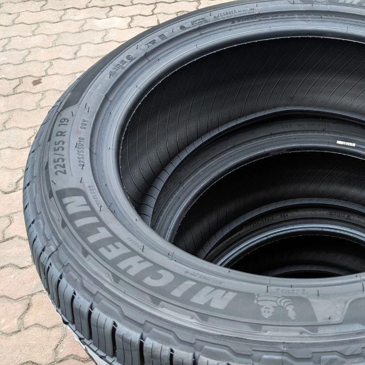 225/55R19 Michelin Primacy SUV vỏ lốp Xe: Mazda CX5,  Mazda CX8