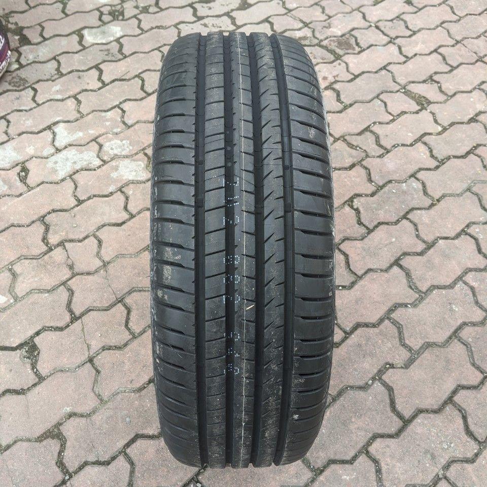 225/55R19 Bridgestone AL001 Alenza Nhật Bản vỏ lốp Xe: Mazda CX5, Mazda CX8