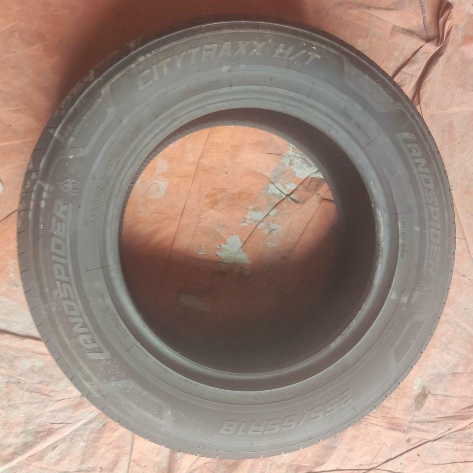 255/65R18 Landspider Citytraxx HT vỏ lốp Xe : Ford Explorer