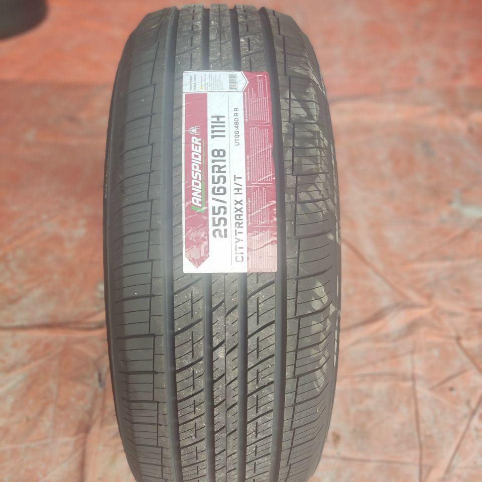 255/65R18 Landspider Citytraxx HT vỏ lốp Xe : Ford Explorer