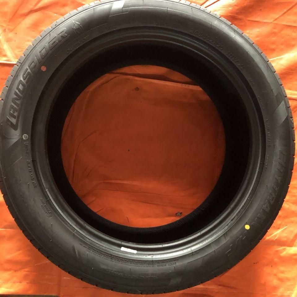 265/50R20 Landspider Citytraxx HP vỏ lốp Xe: Everest Titanium 2.2