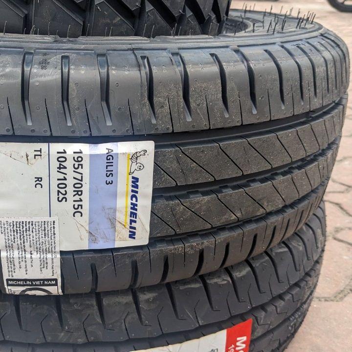 Vỏ lốp 195/70R15C 8PR Michelin Agilis, vỏ lốp xe toyota Hiace, huyndai 1 tấn