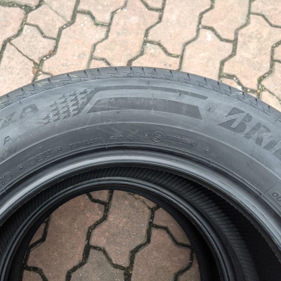 Vỏ lốp 225/60R16 Bridgestone T005A Turanza, vỏ lốp ô tô Mitsubishi Zinger 2.4