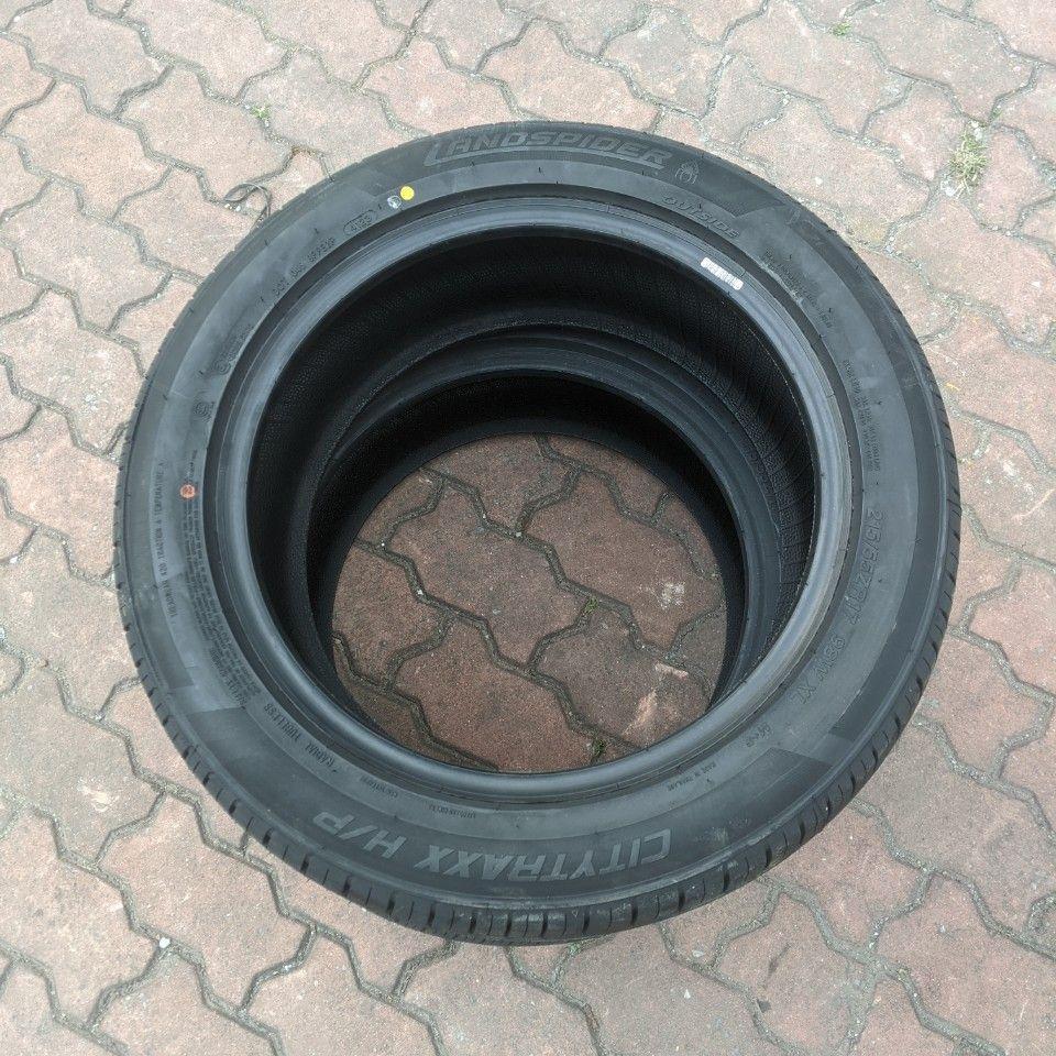 215/55R17 Landspider Citytraxx HP vỏ lốp Xe: Honda HRV, Honda Odyssey, Honda Hyundai Kona, Honda Kia Optima, Lexus ES350, Nissan Teana, SUZUKI VITARA, Toyota Camry