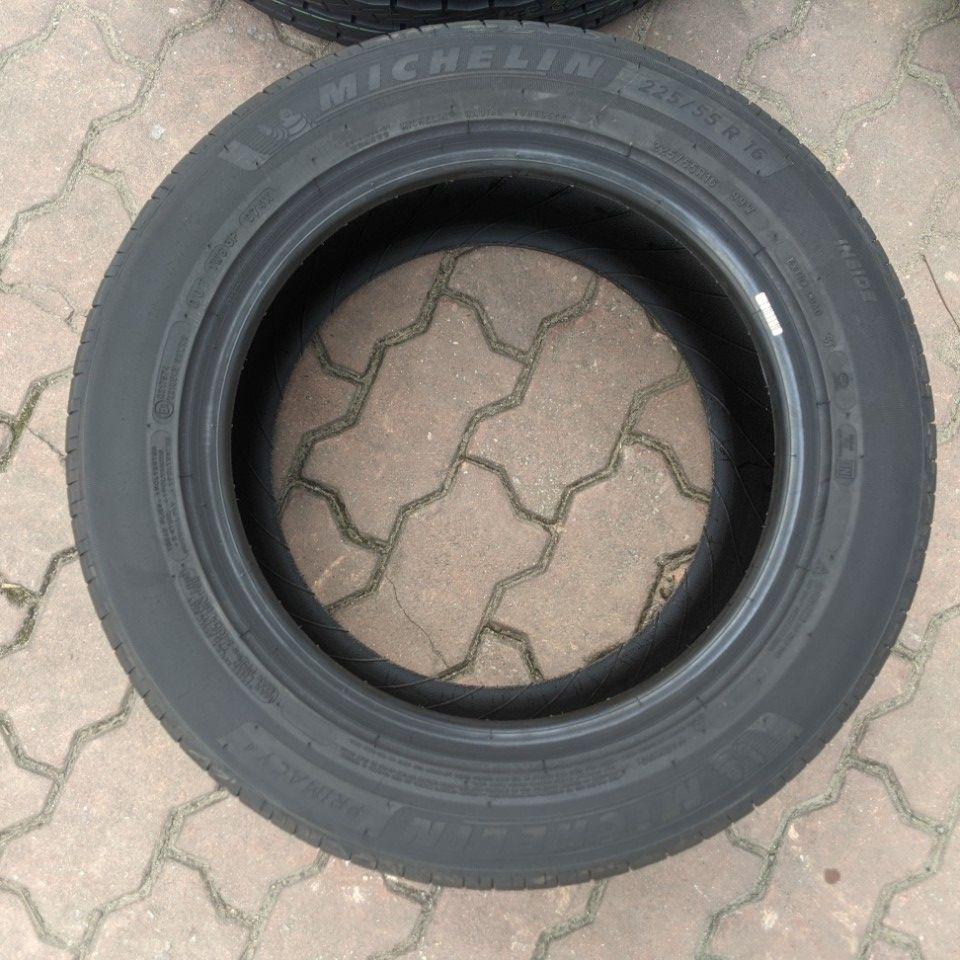 Vỏ lốp 225/55R16 Michelin Primacy 4ST, vỏ lốp xe ô tô Audi A4 1.8L, vỏ lốp xe ô tô Lexus GS 300, vỏ lốp xe ô tô Lexus GS 430, vỏ lốp xe ô tô Mercedes E200 1.8, vỏ lốp xe ô tô Mercedes E240, vỏ lốp xe ô tô Mercedes E280