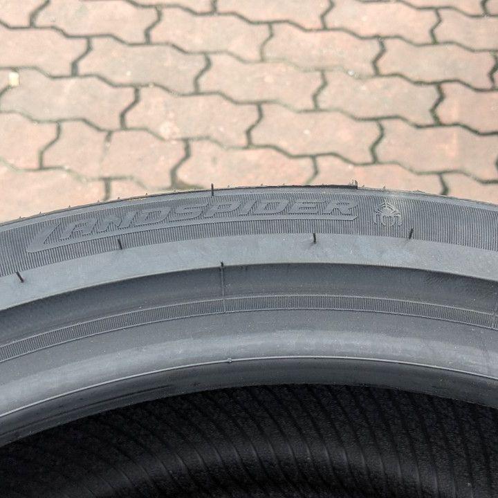 275/35R19 Landspider Citytraxx HP vỏ lốp Xe: Mercedes E300 lốp sau, Vinfast Lux A2.0 lốp sau,
