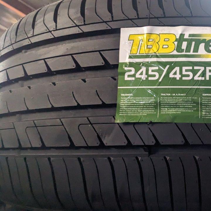 245/45R19 TBB TR-66 Thái Lan vỏ lốp Xe: BMW 740Li, BMW 750Li, Hyundai Tucson, Hyundai Equus, Kia Sportage, Lexus LS460, Mercedes S450