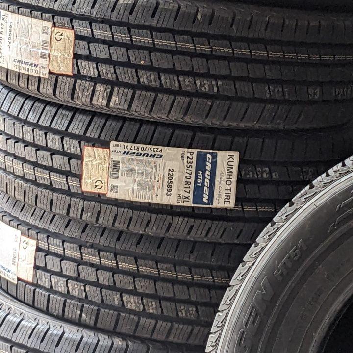 235/70R17 HT51 KUMHO VIỆT NAM khuyến mãi vỏ lốp Xe: Land Rover Discovery 3
